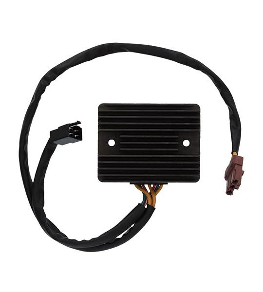 REGOLATORE GIAPPONESE SH689JB PIAGGIO 500 639110 8293335