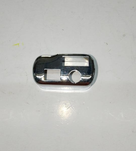 Coperchio Cromato interruttore luci Vespa 50
