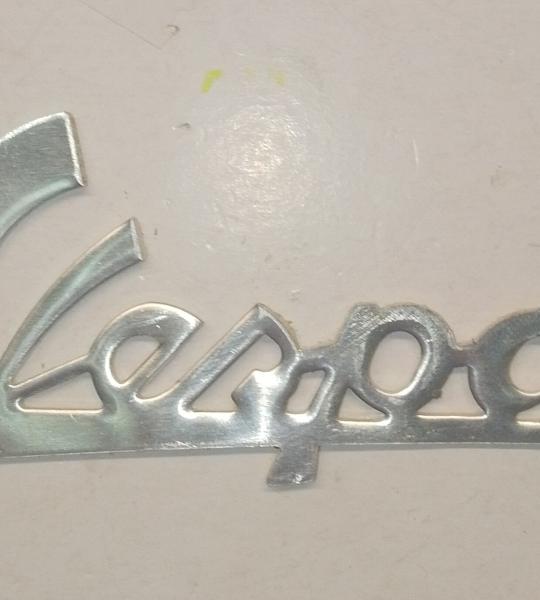 Scritta logo Adesivo Vespa in Alluminio